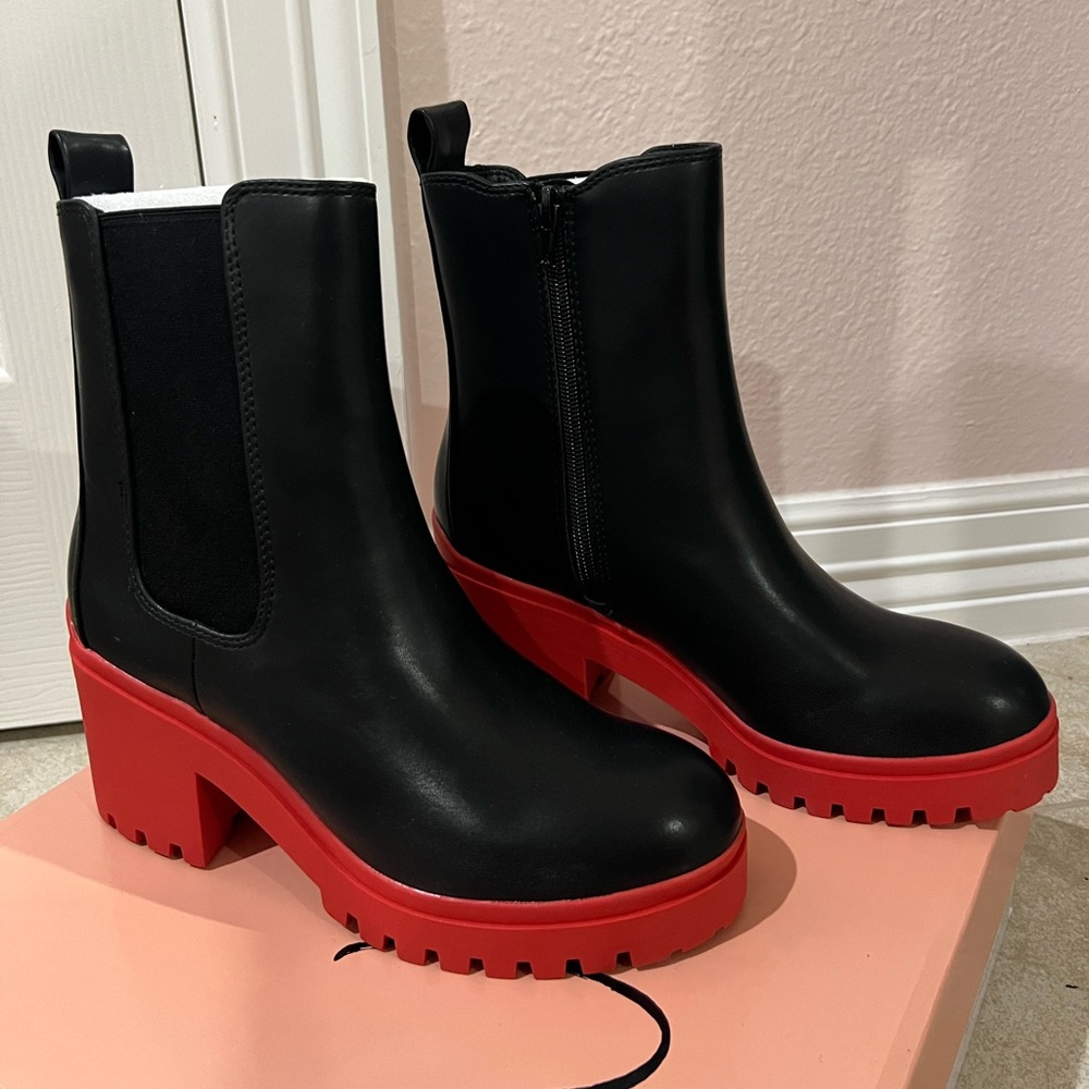 Wild Pair Shoes | Brooklan Chelsea Booties Black and Red